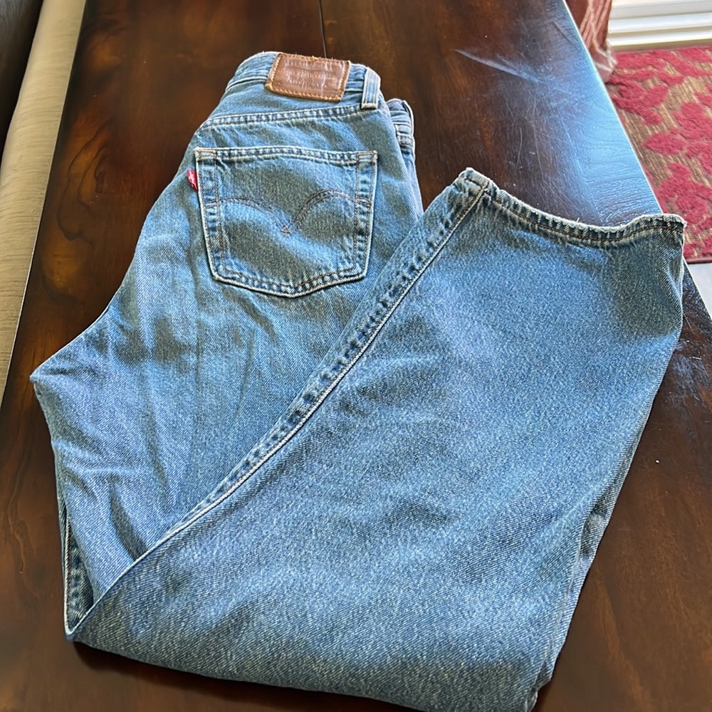 Levi’s Ribcage Straight Jeans - Picture 2 of 11